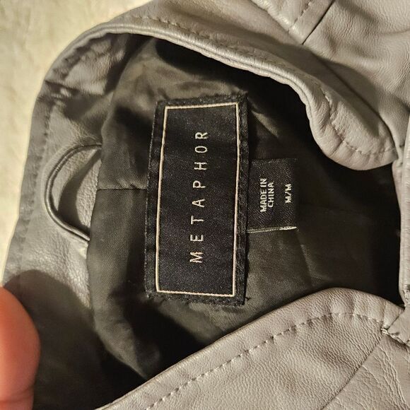 Metaphor jacket  - Picture 8 of 9